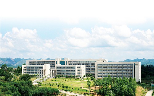 2023年四川省乐至县高级职业中学有哪些专业