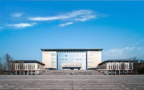 2024年四川省南充市高坪职业高级中学有哪些专业