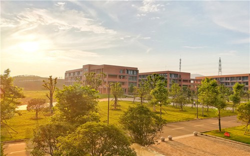 2023年郑州市电子信息工程学校有哪些专业