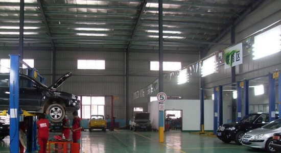 南充兴光技工学校
