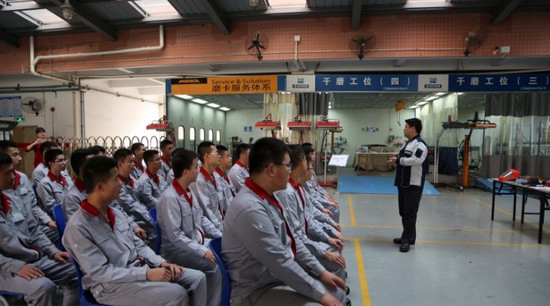 泸州市江阳职业高级中学校