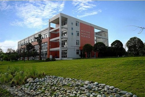 成都职业学校办学怎么样？