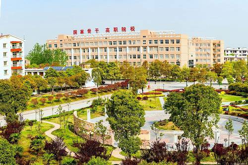 2023年蓬溪县建筑工程职业技术学校招生计划
