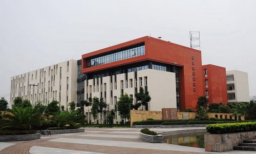 2023年成都师范学院五年制大专学校的招生要求