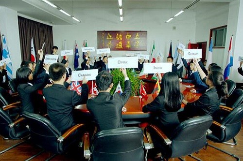 四川省成都外国语专业学校的招生要求高吗