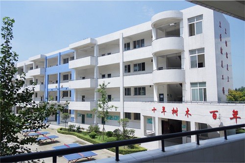 四川成都指南针职业技术学校的乘车路线