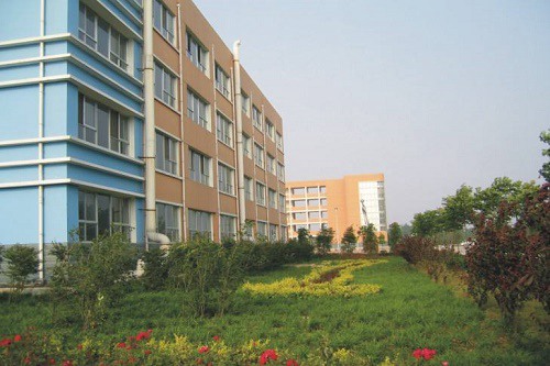 2023年夹江县云吟职业中学校学费多少钱