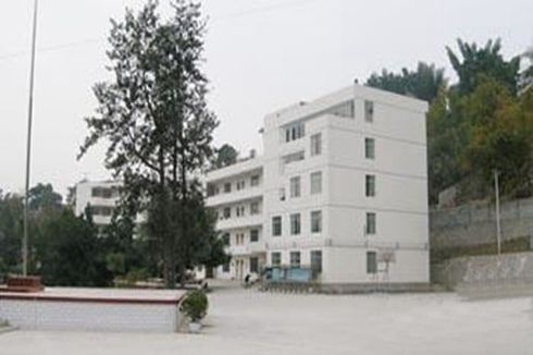 望谟县中等职业学校学校